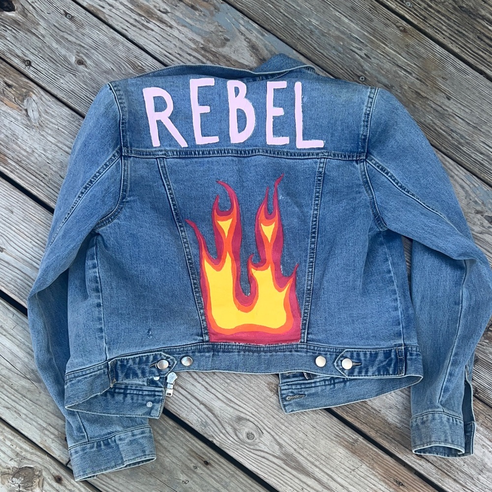 Divided Blue Jean Jacket with Flame Patches - Picture 6 of 6